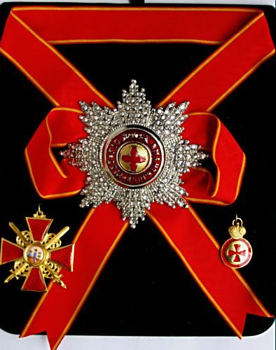 Набор орденов св. Анны (в бархатном футляре)