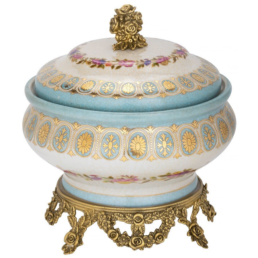 Шкатулка (Фарфор с бронзой 1895г.)