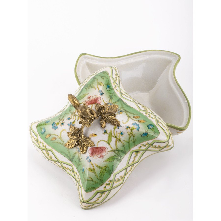 купить Шкатулка (Фарфор с бронзой 1895г.)